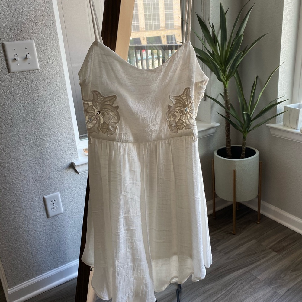White  Flowy Nordstrom summer dress